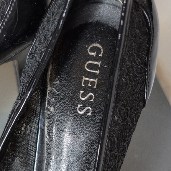 GUESS Black Lace Peep Toe Heels - Picture 2 of 2